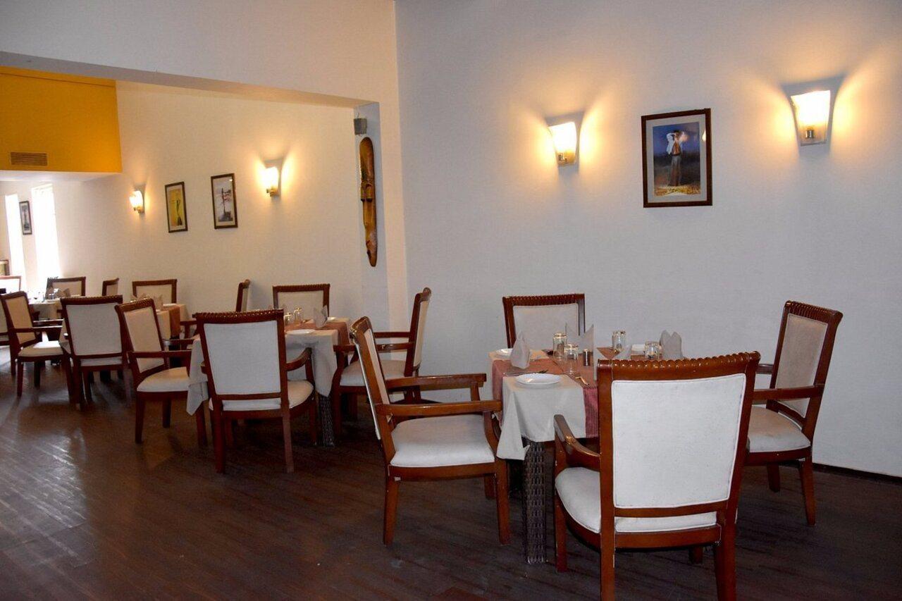 마나스 라이프스타일 리조트 이가트푸리 외부 사진